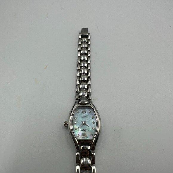 3/$30 L.A. Express Watch Women Silver Tone Blue Mother Of Pearl Dial 6.5" - Picture 7 of 14